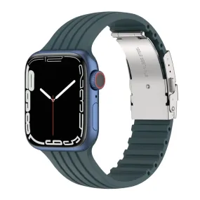 Apple Watch (41mm) stripe silicone watch strap with folding clasp - Dark Green