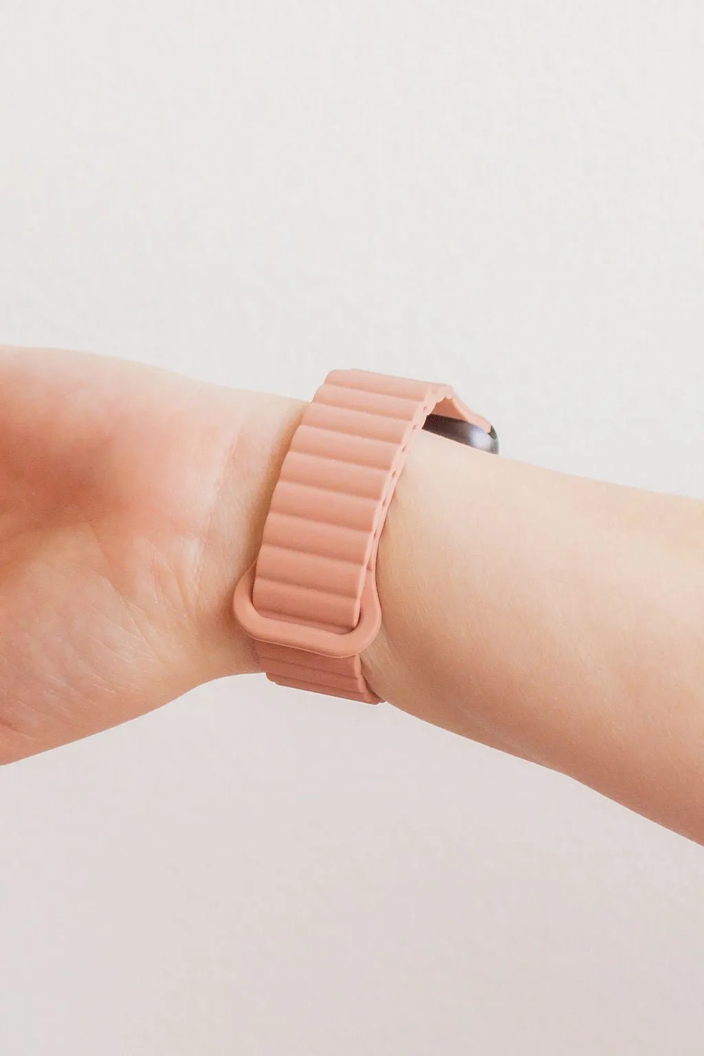 Apricot Magnetic Loop Watch Band