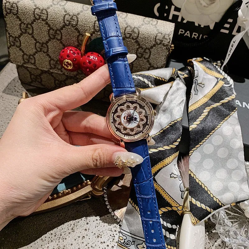 Bee Pattern Leather Strap Women's Watch