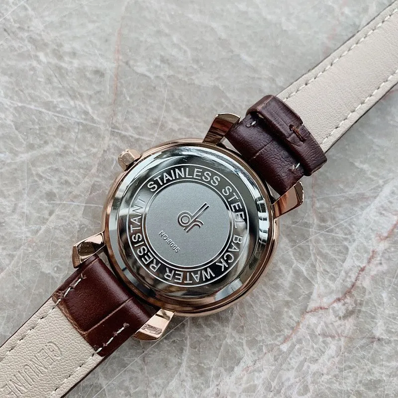 Bee Pattern Leather Strap Women's Watch