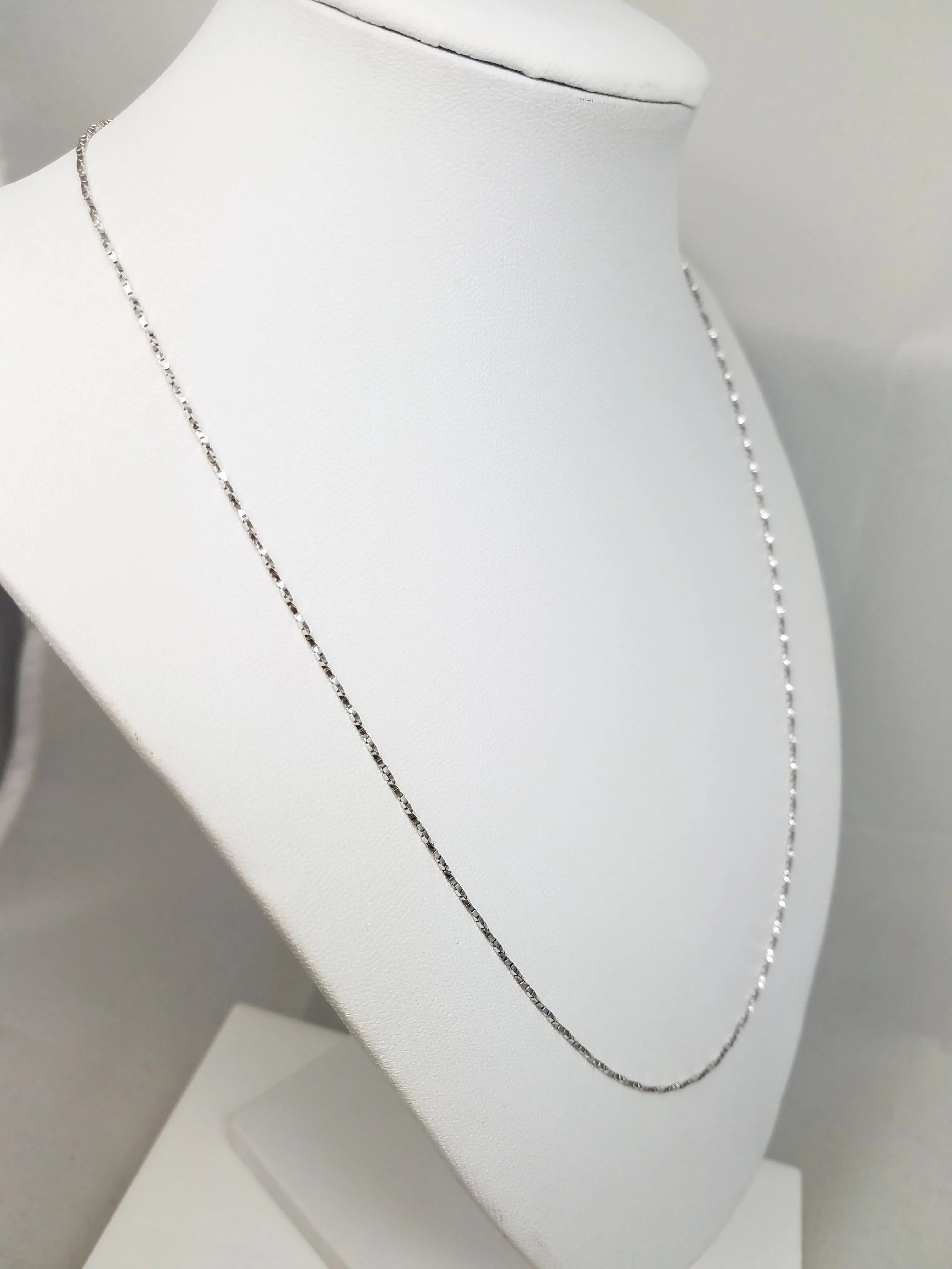 Classic 20" 14k White Gold Twisty Box Link Chain Necklace Italy