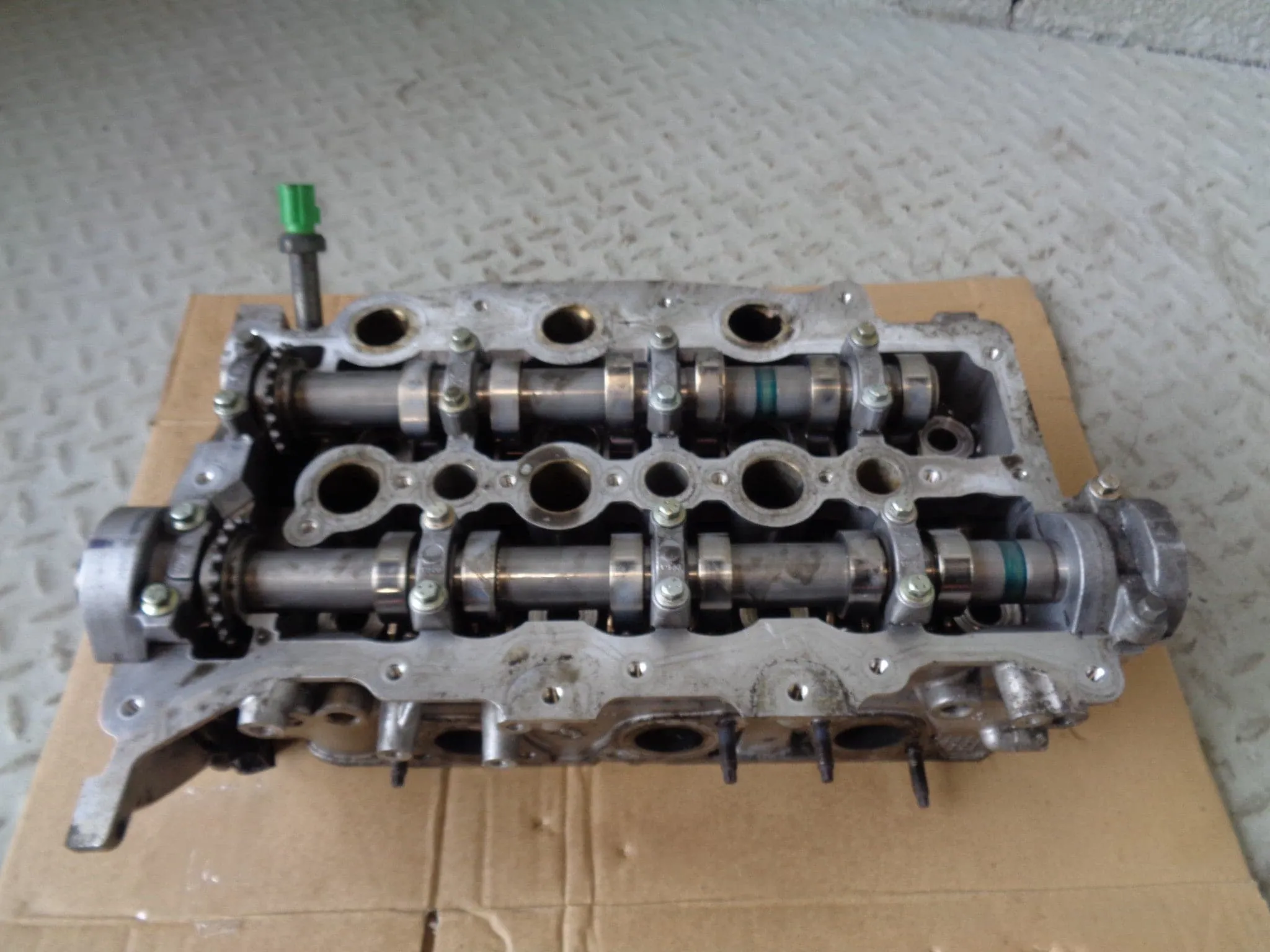 Cylinder Head 2.7 TDV6 Near Side Discovery 3 Range Rover Sport Land Rover H28024