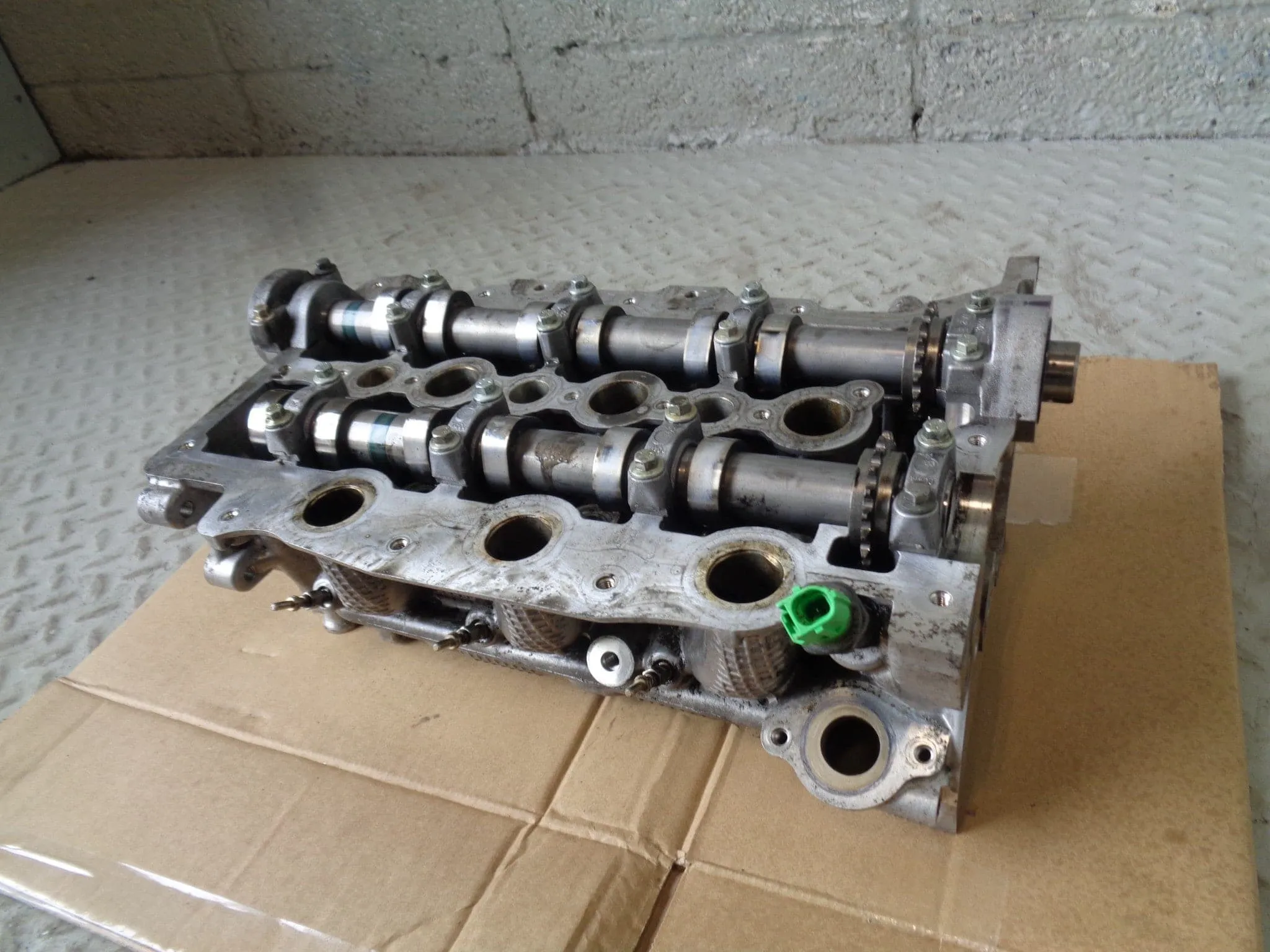 Cylinder Head 2.7 TDV6 Near Side Discovery 3 Range Rover Sport Land Rover H28024