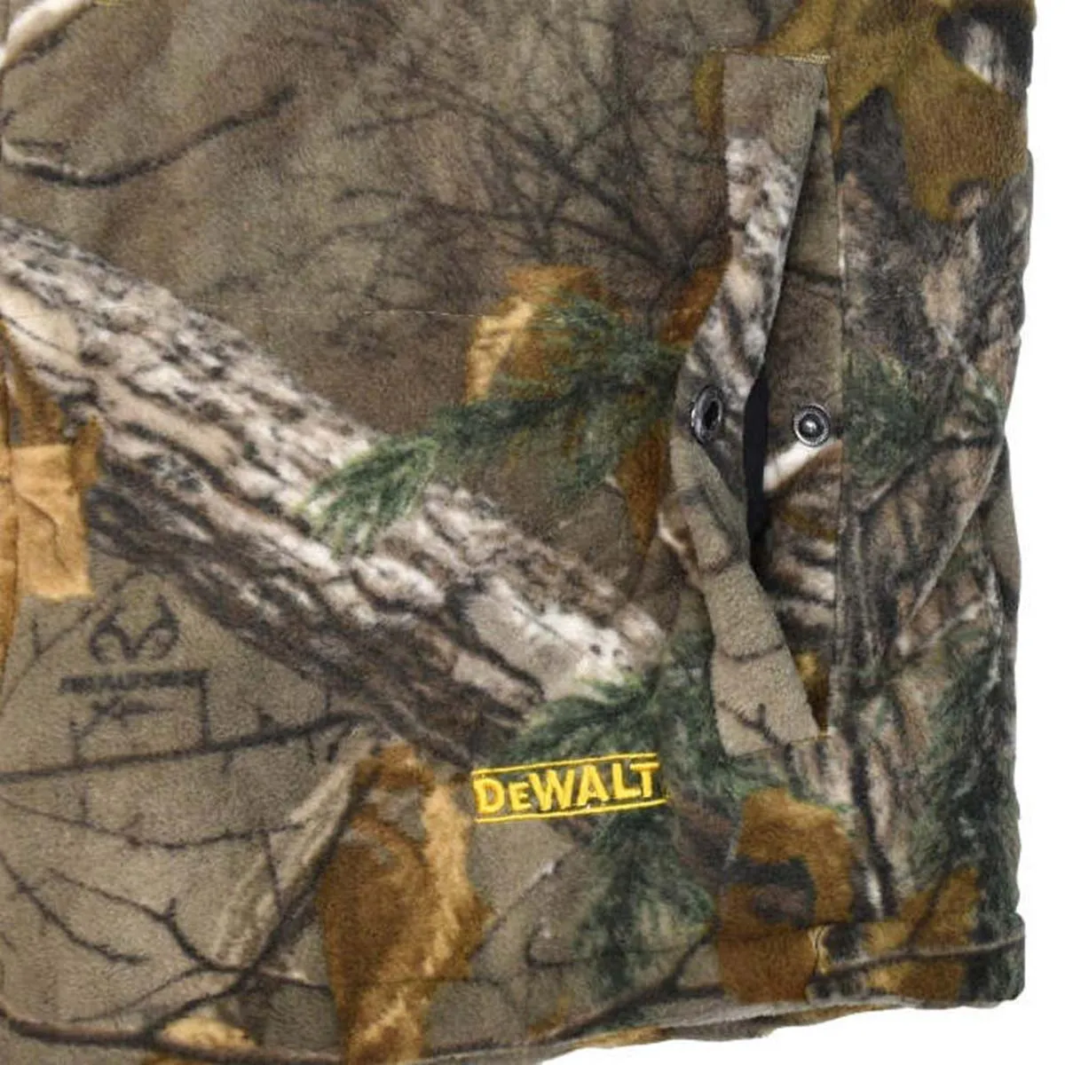 DeWalt Realtree Xtra Men's Camouflage Fleece Heated Vest with Battery