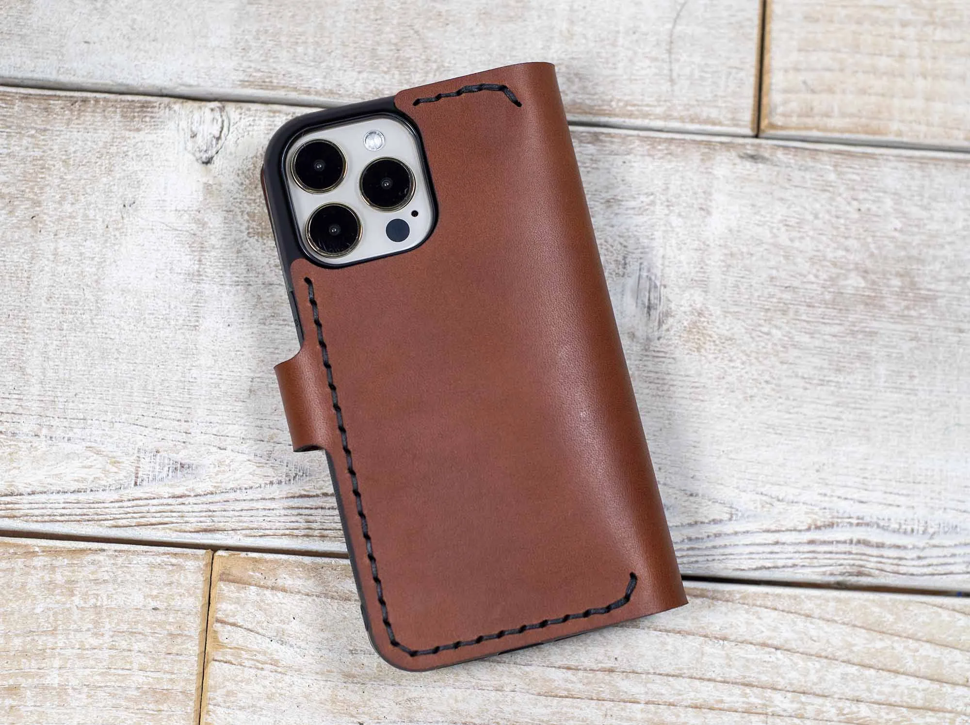 iPhone 16 Custom Wallet Case