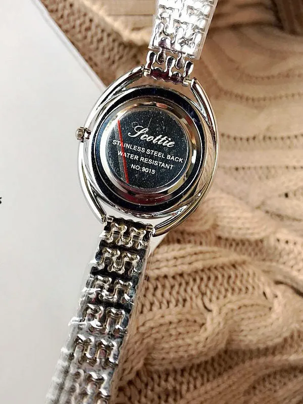 Quicksand Simple Lady Wristwatch