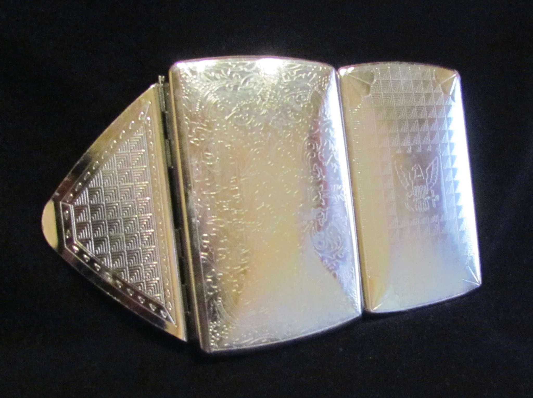 Silver Compact Purse Envelope Mirrored Card Case Fits 100's Cigarettes Business or Credit Cards Excellent Condition