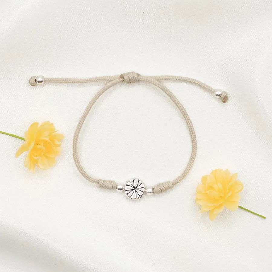 The Little Flower Bracelet